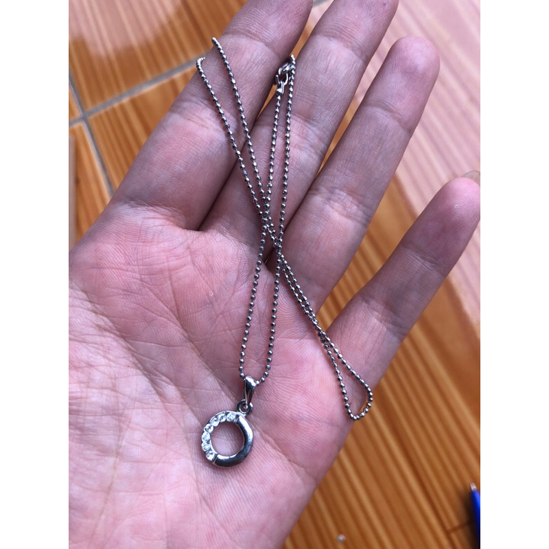 Bộ: dây chuyền, bông tai, lắc tay..