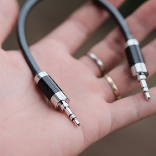 Cáp ic 3.5mm Furutech Carbon dây bạc tinh khiết UPOCC