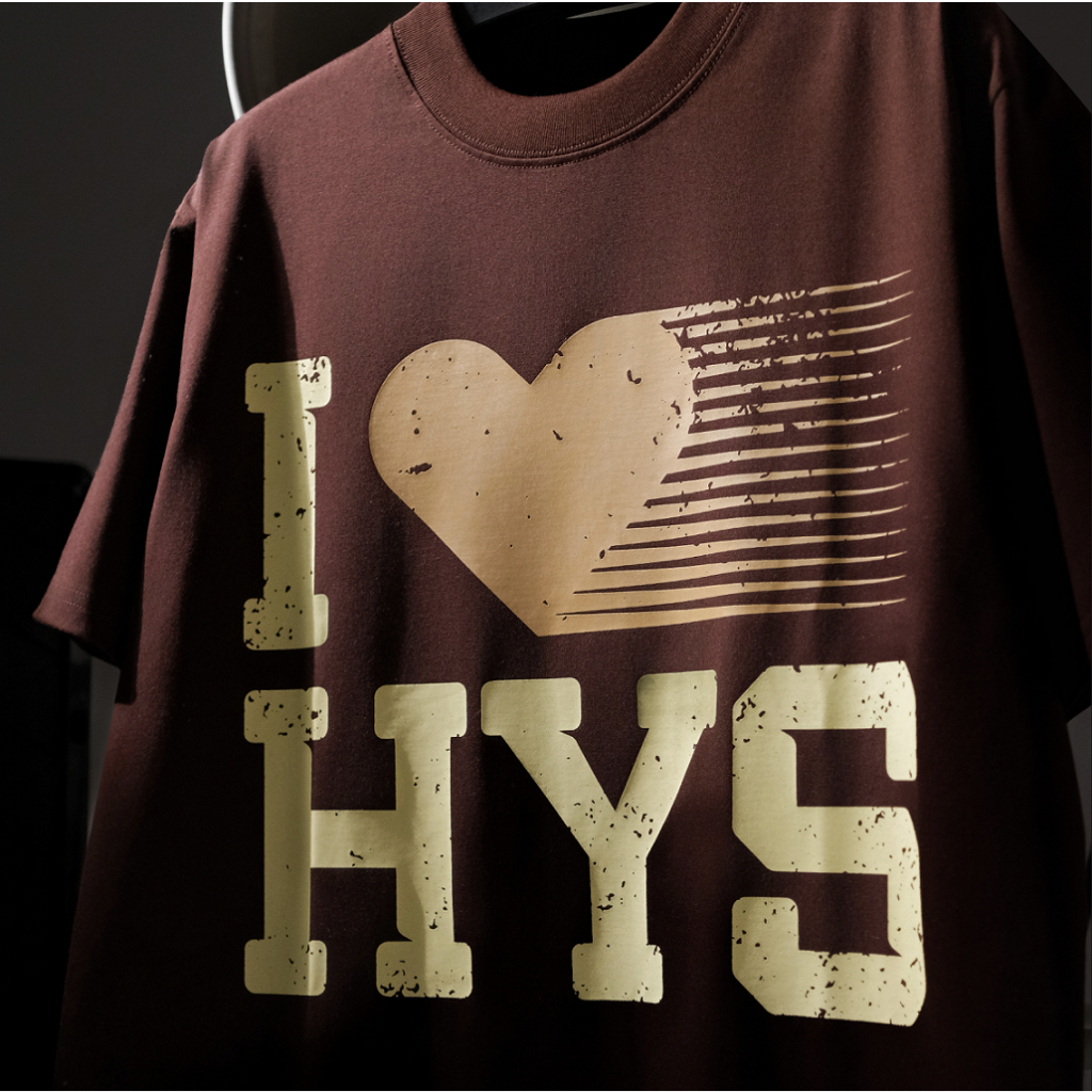 Áo thun I LOVE HYS CHOCO BROWN