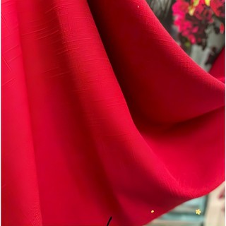 Đầm Đỏ Xòe Gân Xước Phối Cổ Cột Nơ