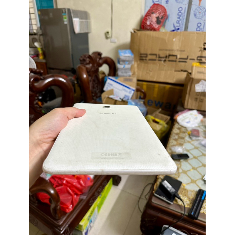 Máy tính bảng Galaxy Tab E 9.6