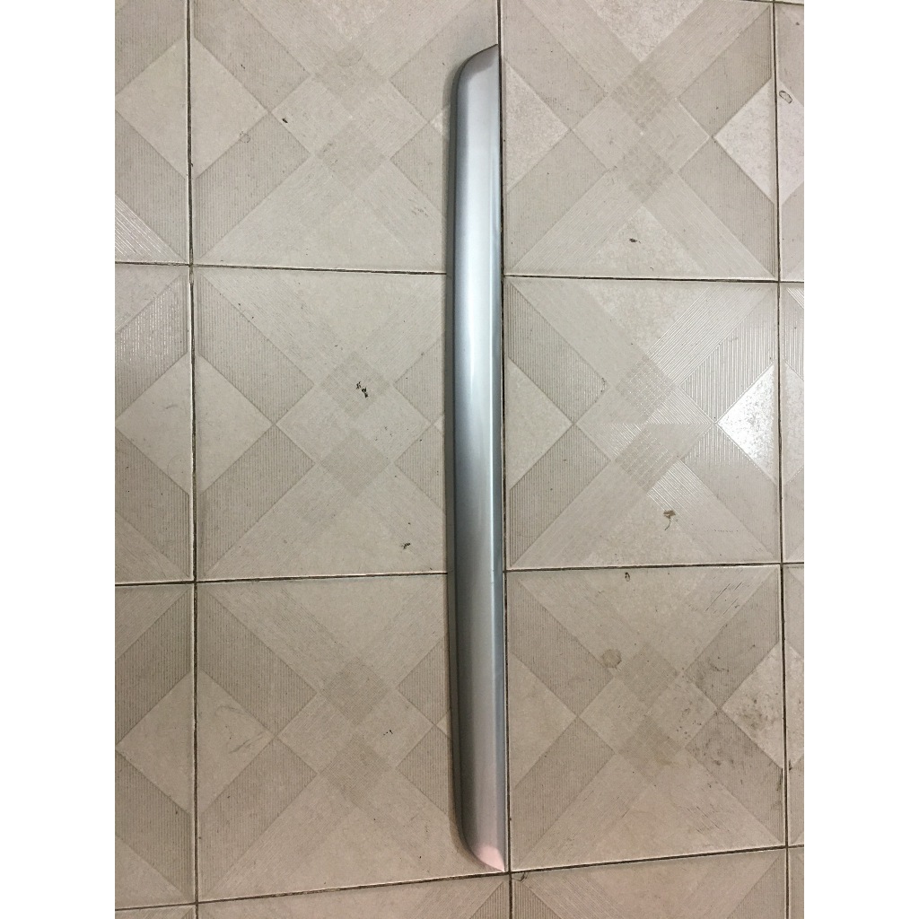 Ốp đèn soi biển số Kenbo KB650