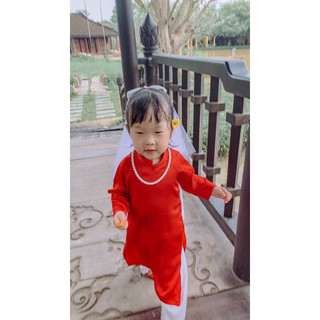 Áo dài truyền thống cho bé gái