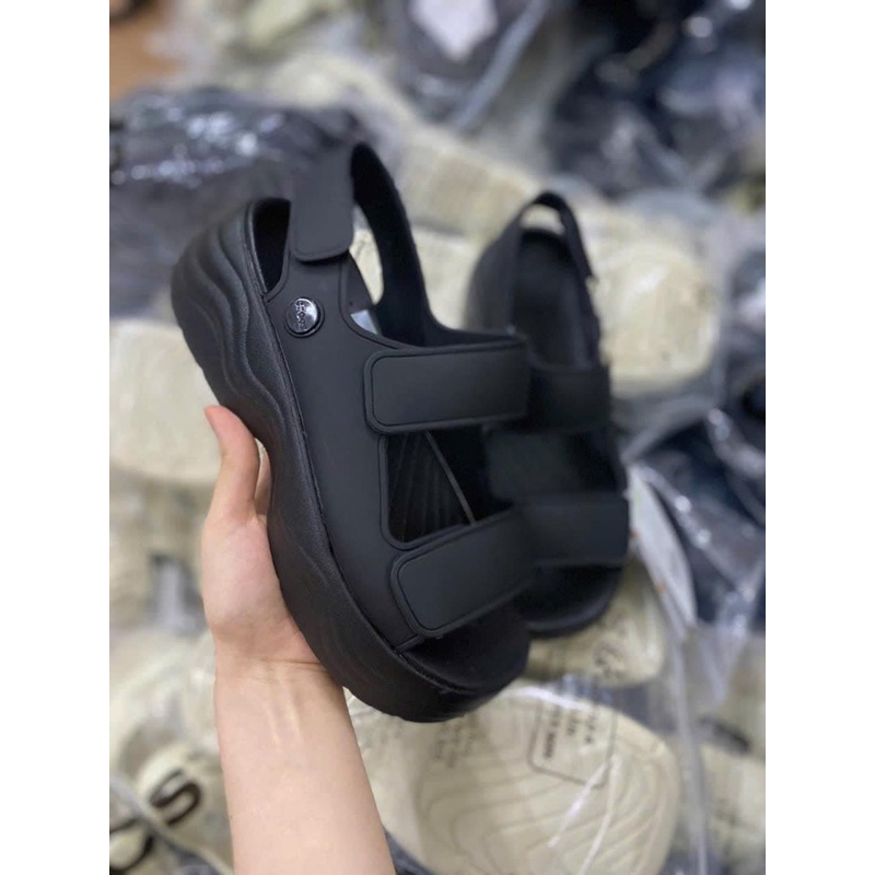 xăng đan nữ crocs Skyline bone xuất xịn