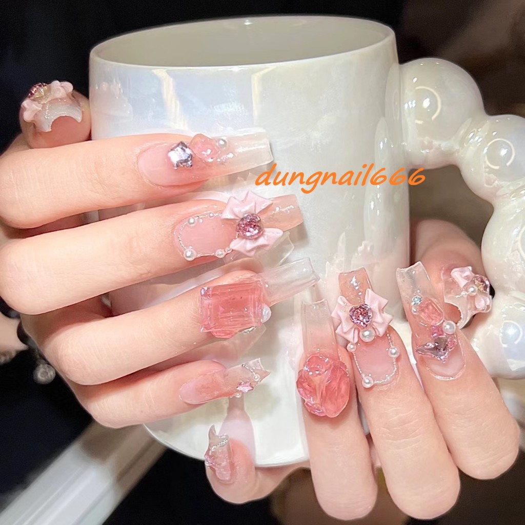 mã charm nơ trang trí móng hình dán móng mới