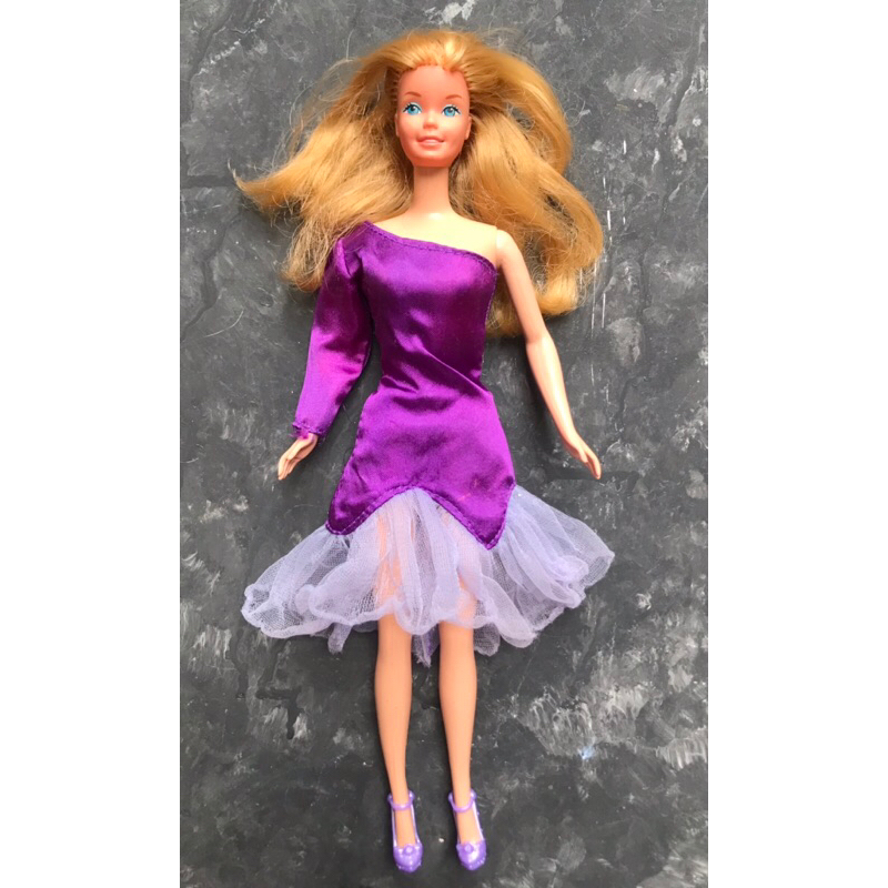 Búp bê barbie vintage đầm tím