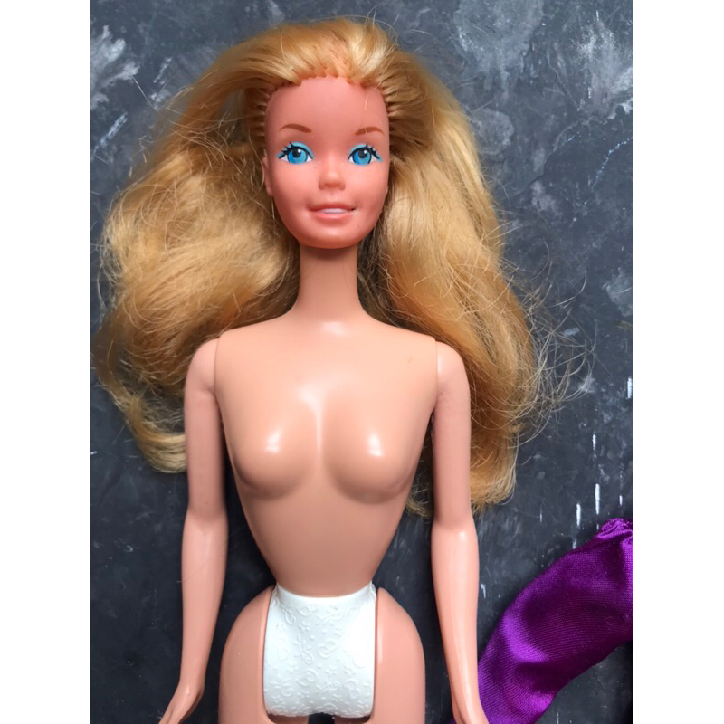Búp bê barbie vintage đầm tím