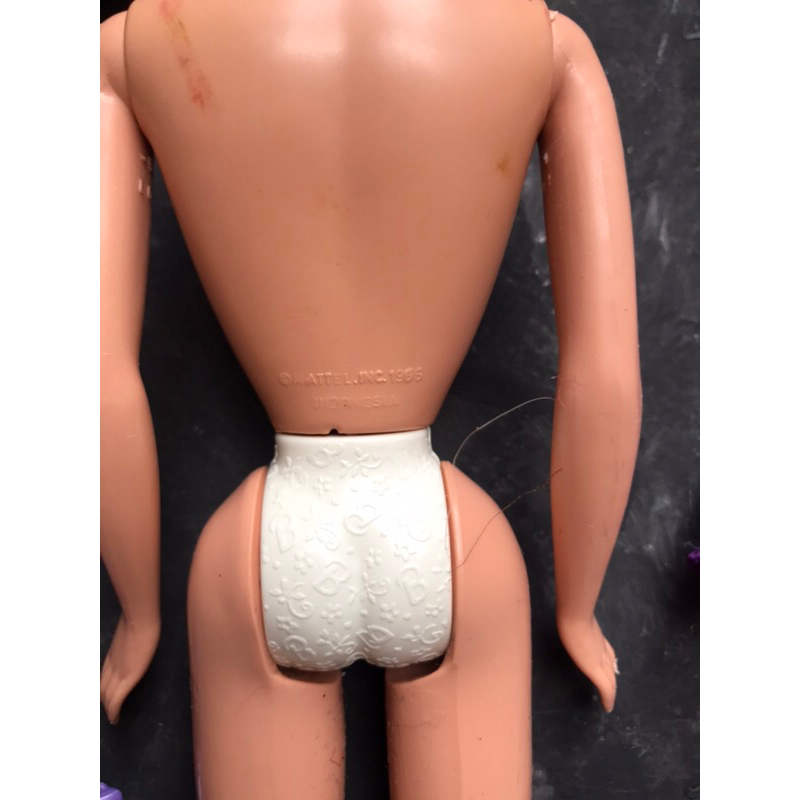 Búp bê barbie vintage đầm tím