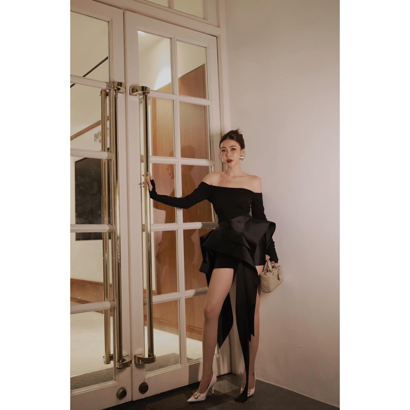 Váy thiết kế dự tiệc áo trễ vai kèm chân váy VẠT DÀI