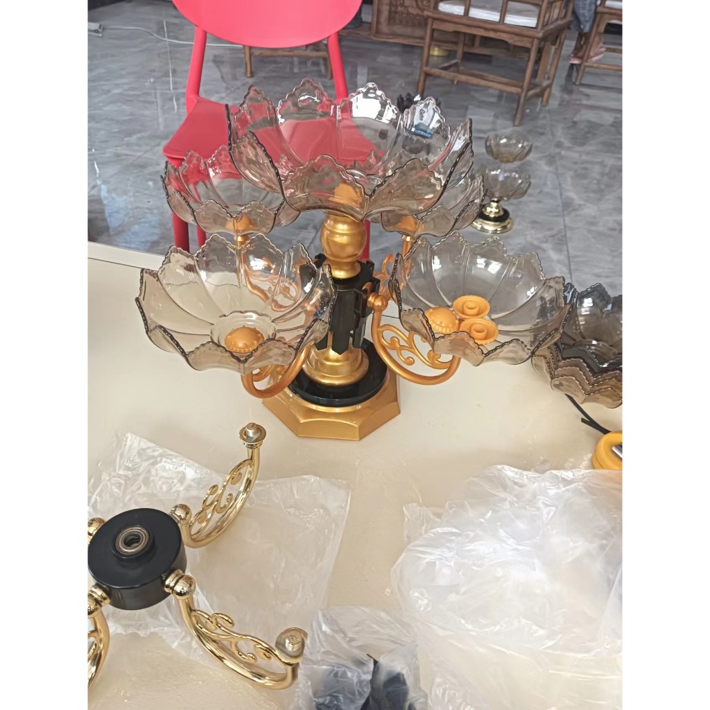 Khay Mứt Tết 5/6 Cánh Xoay 360 Phong Cách Châu Âu