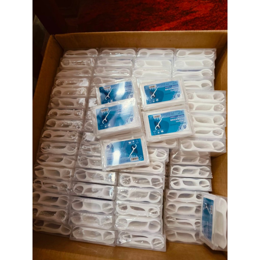 Tăm Chỉ Nha Khoa Dental Flossers Làm Sạch Răng Và Mảng Bám Hộp 50 Cây