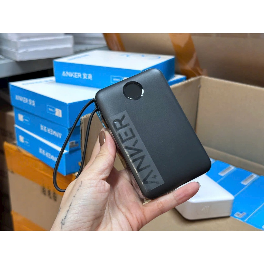 Sạc Pin dự phòng Anker 335 20000mah tích hợp cáp sạc  Type C  22.5W , PD 20W , IQ 3  , kiêm giá đỡ điện thoại