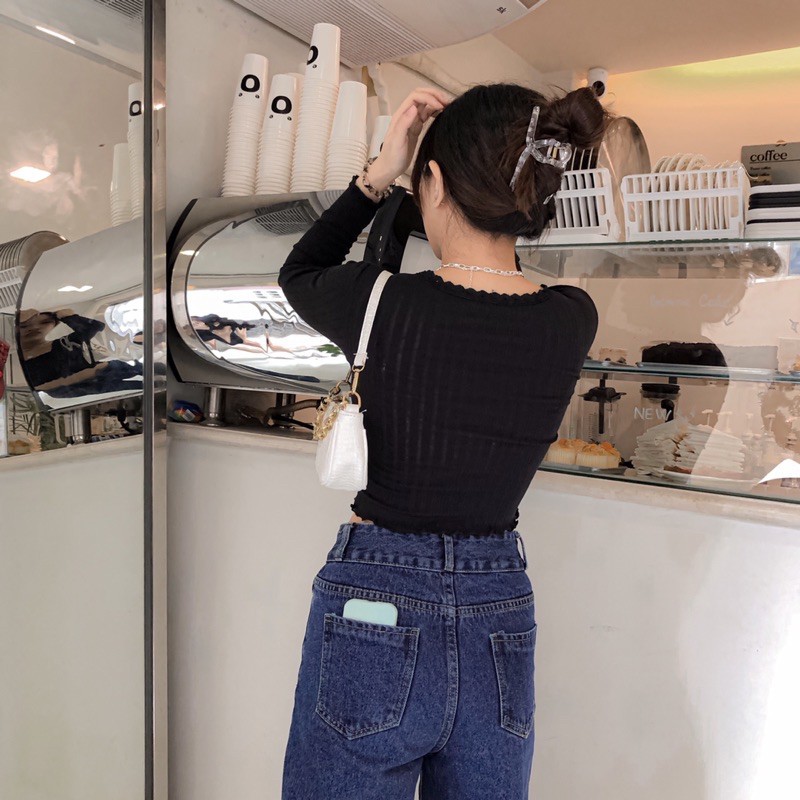 Áo Croptop Tay Dài Viền Ren Nữ Tính - Chuly