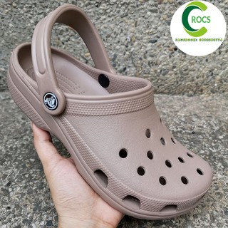 Dép sục chống hôi chân crocs band classic cho cả nam và nữ màu nâu