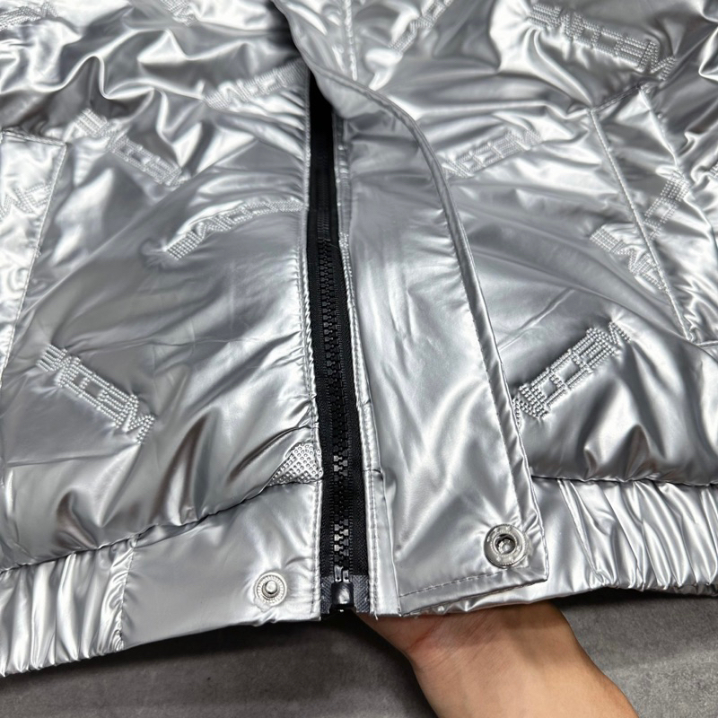 Áo khoác phao bạc nam nữ Dolce poly bóng dập vân chữ Wecome trần bông lót gió 3 lớp mũ phong cách cháy phố