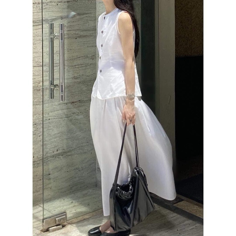 Áo Khue House linen vest new - tặng chân váy