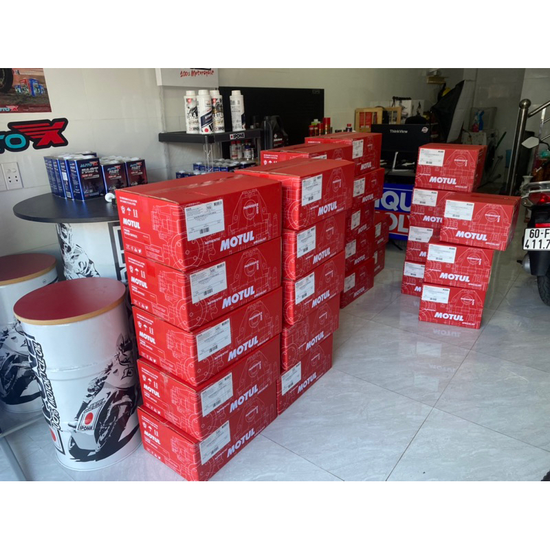 Nhớt xe máy MOTUL 3100 GOLD 4T 10W40 0.8L 1L