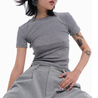 /ou'ba:d/ - ÁO THUN XÁM nữ cổ tròn, tay ngắn form ôm người, chất vải co giãn thoải mái, mềm mại S/M/L/XL