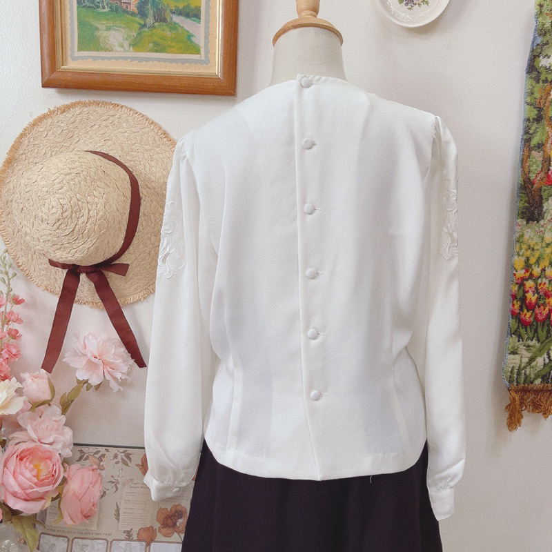 Tokyo Blouse Áo trắng thêu vintage Nhật