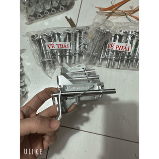 Chốt cửa ngang vế trái, vế phải dài 9cm