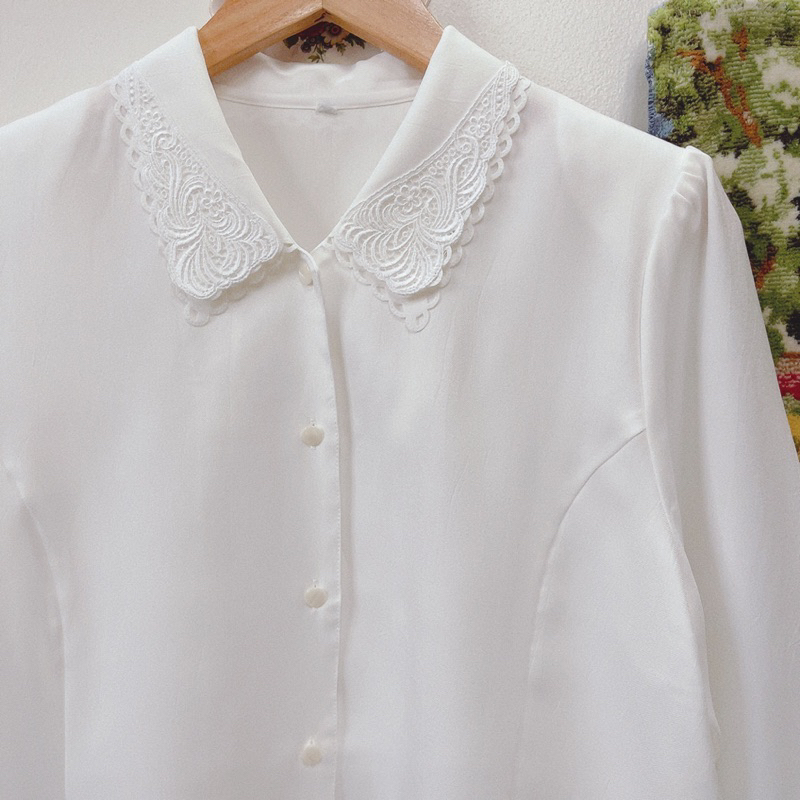 Áo sơmi trắng cổ ren Nhật