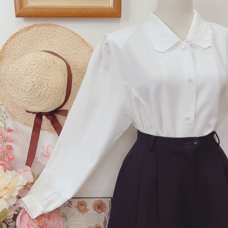 Áo sơmi trắng cổ ren Nhật