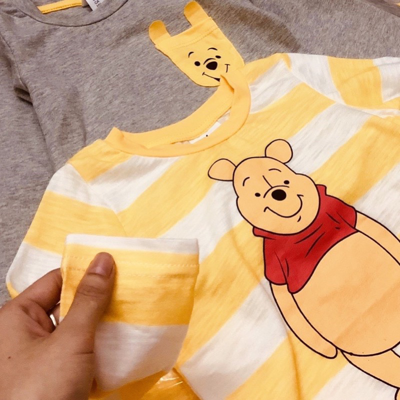 Set 2 áo gấu Pooh cho bé trai