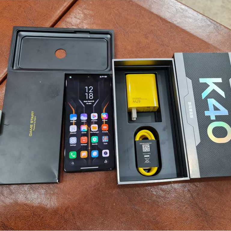 Điện thoại Xiaomi K40 Gaming | Ram 8/256gb Pin 5065 mAh Bảo Hành 1 Năm