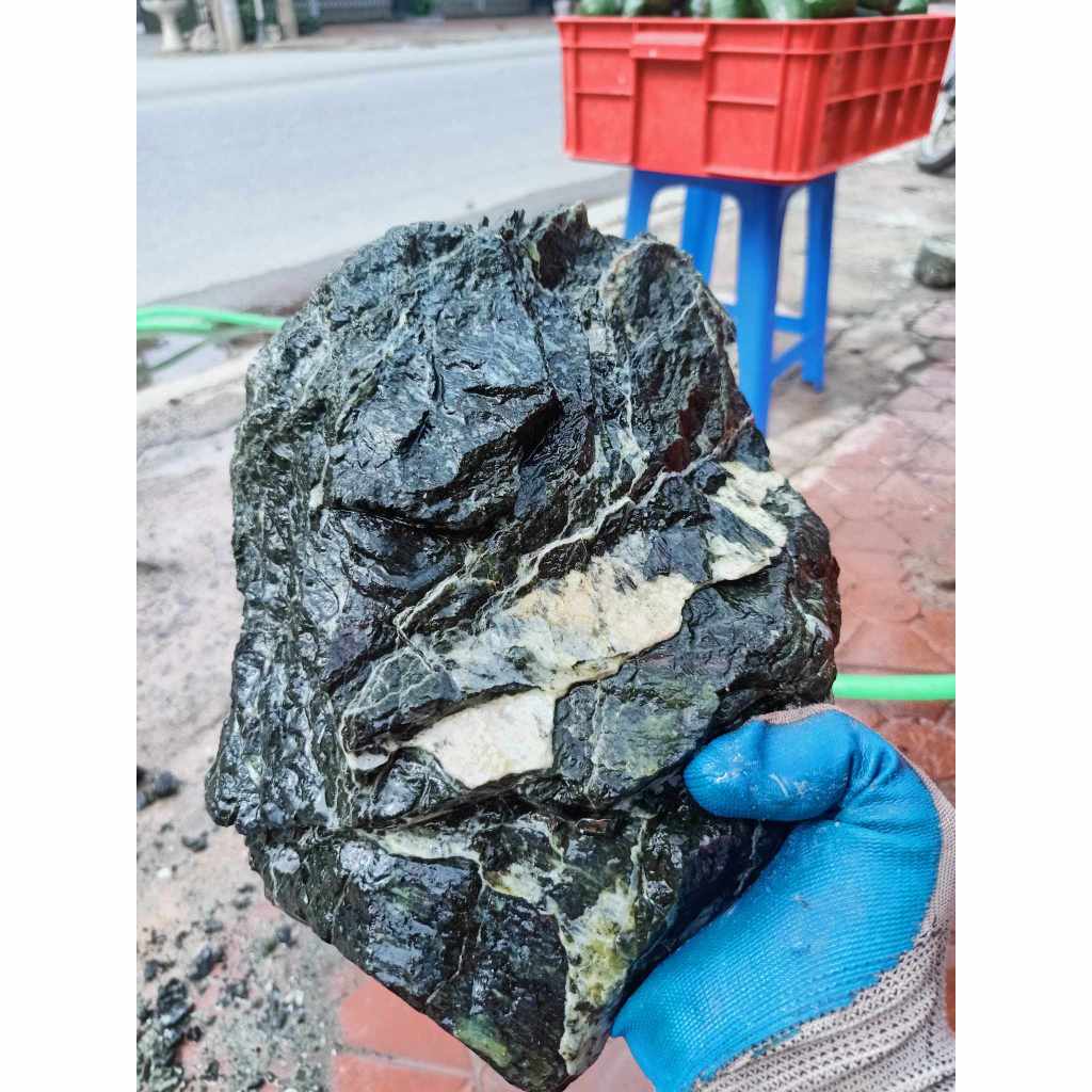 ĐÁ NHAM ĐEN GÂN TRẮNG, VÂN ĐÁ SẮC XẢO  - DÙNG CHO HỒ CÁ, HỒ THỦY SINH