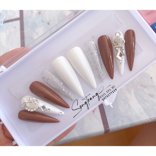 Nailbox móng úp chân thiết kế theo số đo