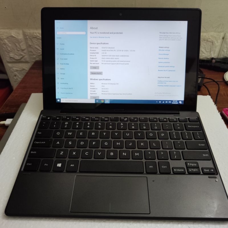 Máy tính bảng lai laptop Dell Venue 10 Pro - tặng kèm Dock Bàn phím