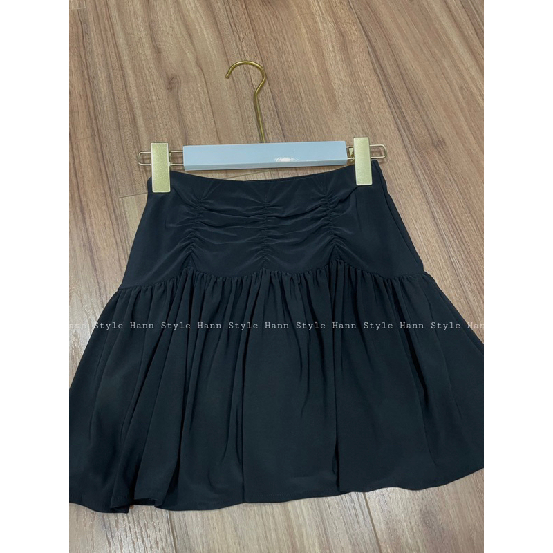 SET ÁO MŨ BÈO TAY LOE VÀ CHÂN VÁY NHÚNG