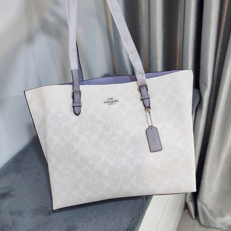 Túi xách công sở Coach Mollie Tote thanh lịch
