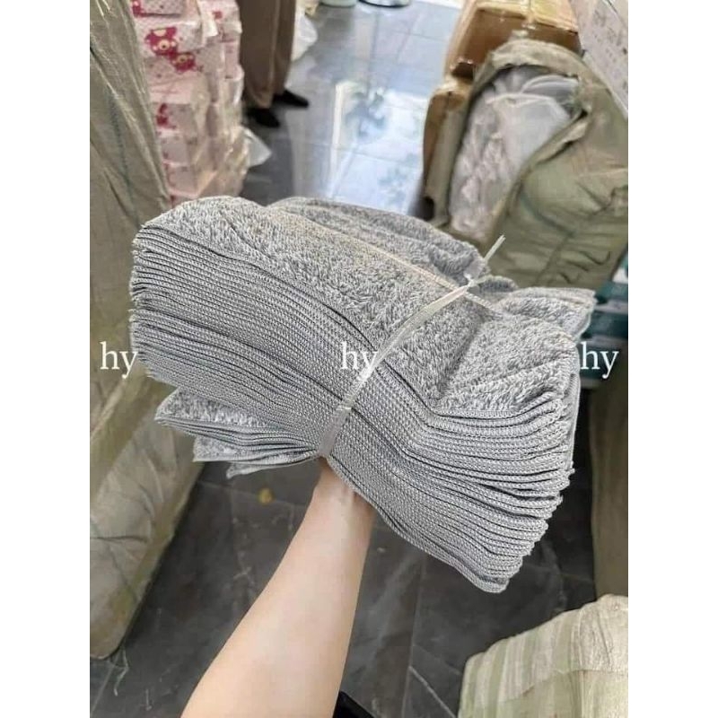 Khăn Nếp Xám Vuông