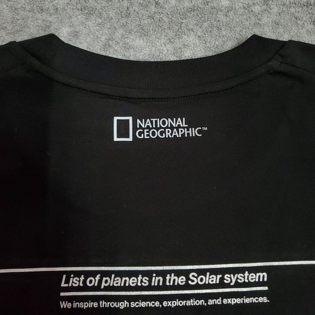 Áo thun National Geographic unisex oversize