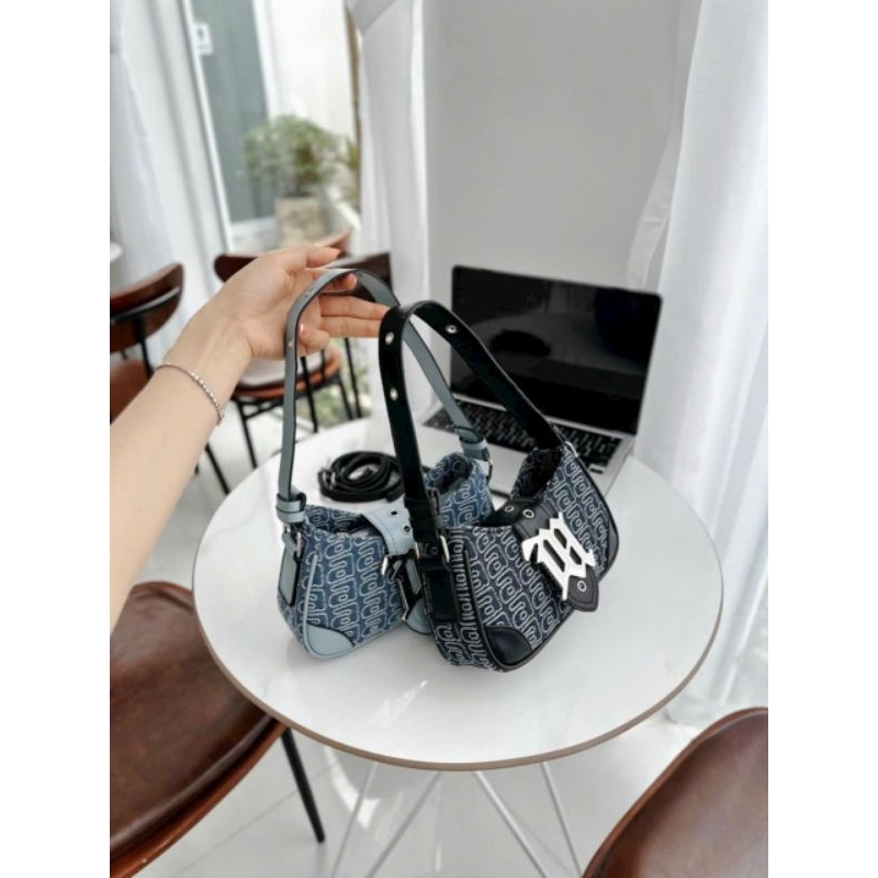 Túi xách nữ Túi xách cầm tay size 20 trang trí kèm móc khóa quai đeo chéo