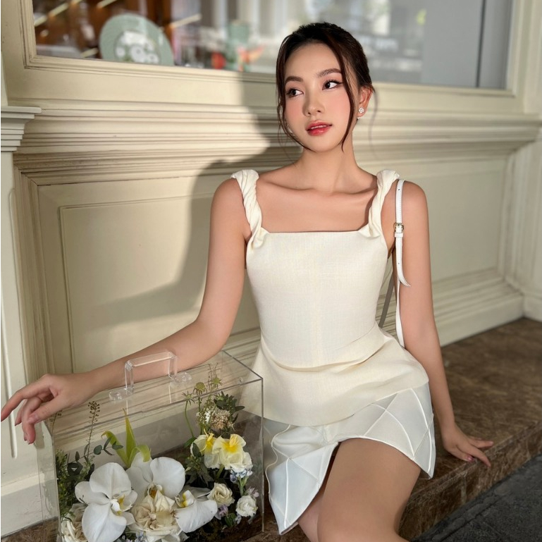 Áo 2 dây nữ linen dáng ôm xoắn vai