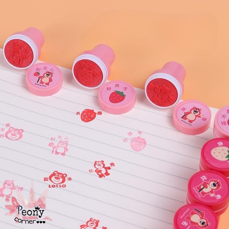 Bộ Set 8 Con Dấu Đóng Dấu DIY Gấu Dâu Lotso Hoạt Hình Thỏ Gấu Sáng Tạo Cho Bé Đồ Chơi Trẻ Em