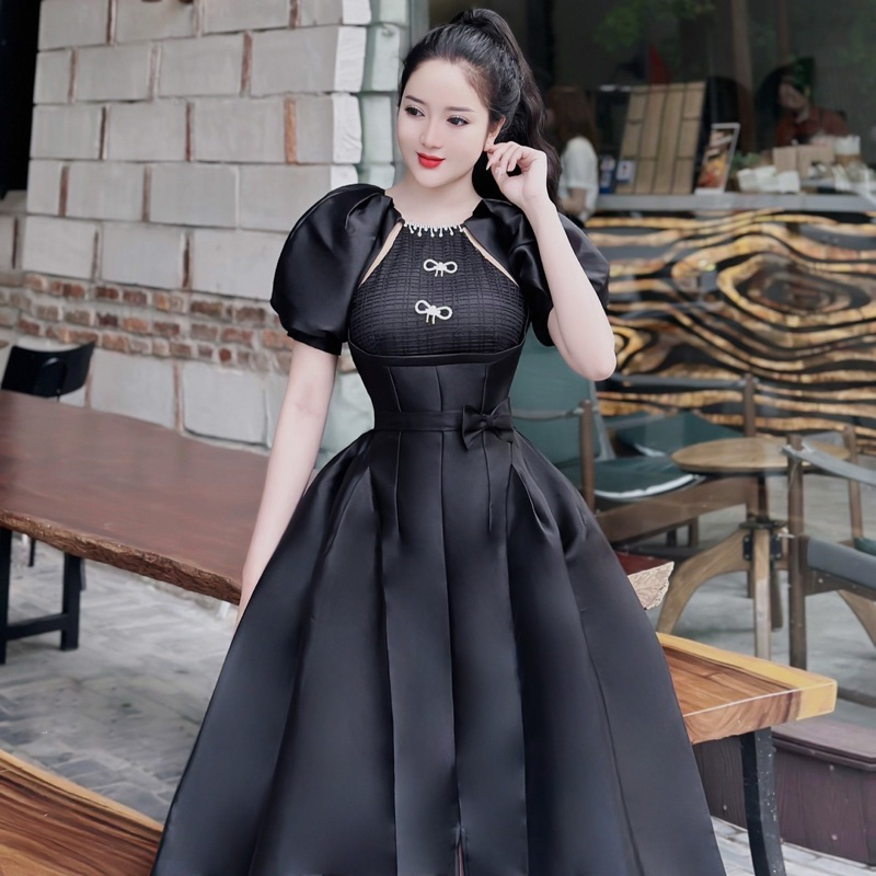 Váy Tapta Xẻ Chân Phối Thân Ren Nơ Eo