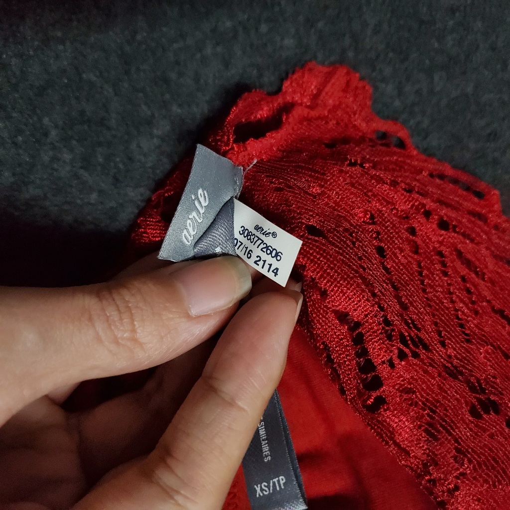 Áo bralette ren Aerie đỏ quyến rũ