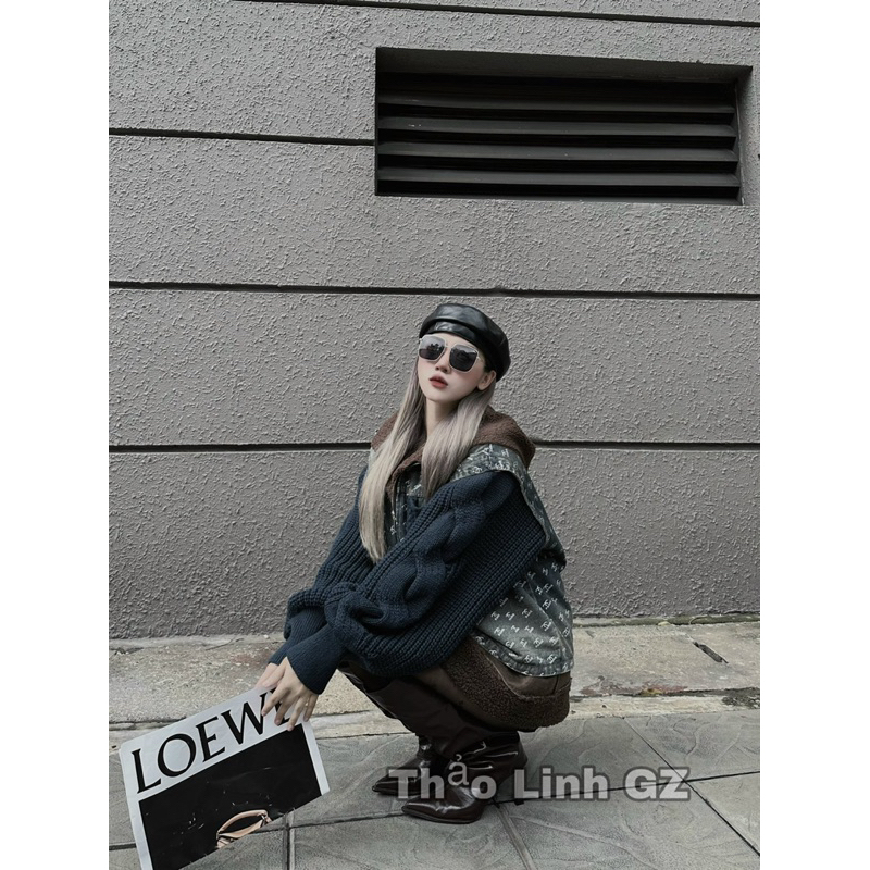 Áo khoác bò chữ X phồi tay len lộc lạ