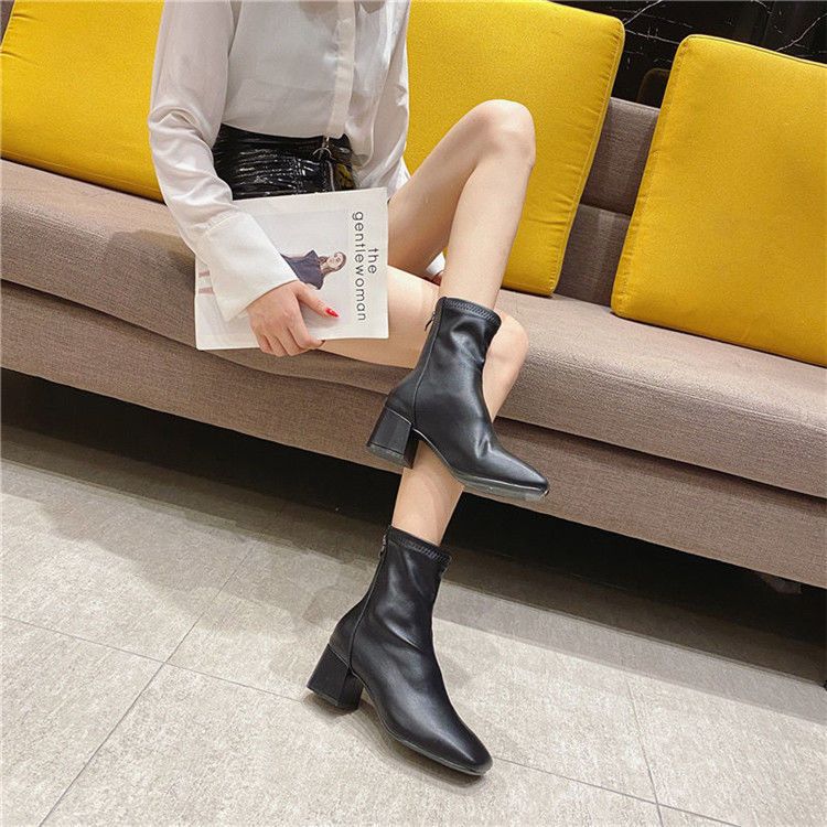 Boot nữ big size 40 - 42 giá rẻ, gót vuông, mũi vuông, da mềm