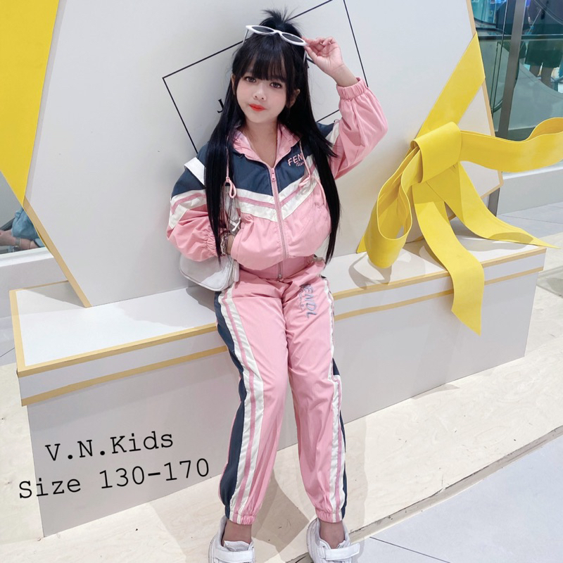 Bộ khoác gió phối màu cho Bé size 19kg - 45kg