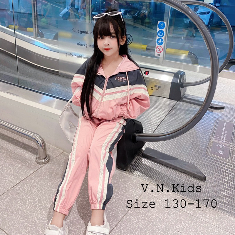 Bộ khoác gió phối màu cho Bé size 19kg - 45kg