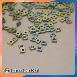 Chíp tiện C06 gia công thép