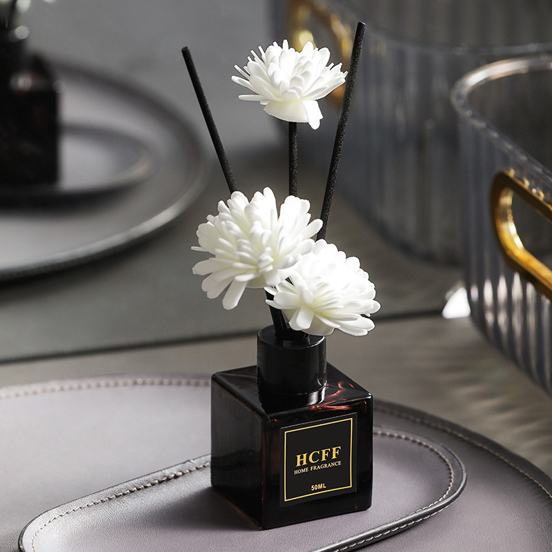 Tinh dầu nước hoa thơm phòng que gỗ khuếch tán mùi hương thiên nhiên cao cấp- dung tích 50ML