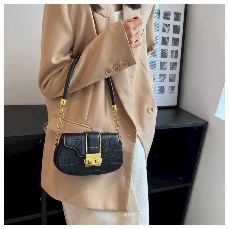 Túi xách nữ - Túi đeo chéo xách tay phối dây xích quai ngọc TX94 | 20K STORE