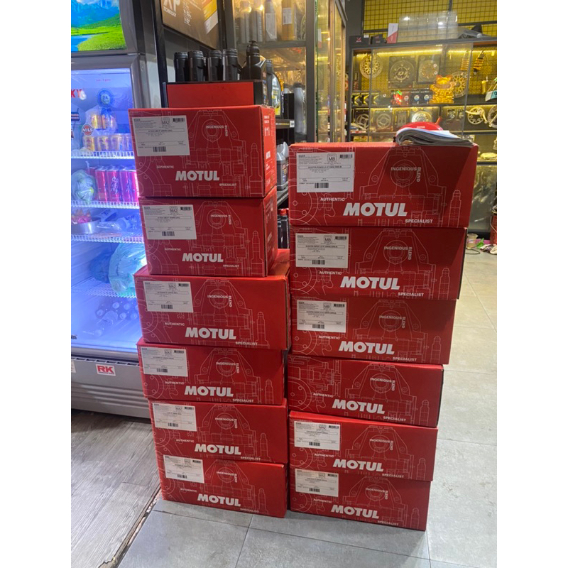 Dầu nhớt hộp số xe tay ga MOTUL SCOOTER GEAR PLUS 80W90 120ml