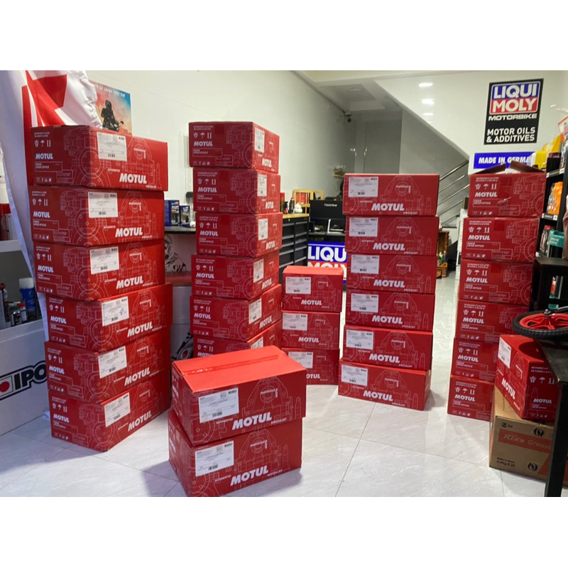 Nhớt xe máy MOTUL 3100 GOLD 4T 10W40 0.8L 1L