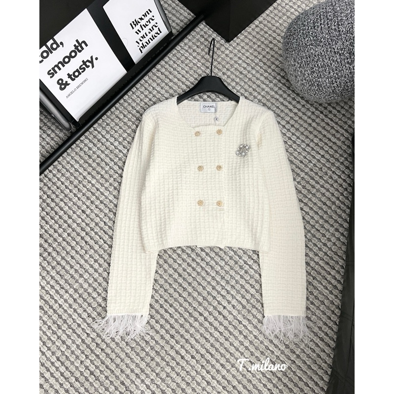 Áo len xà neo tay tua rua QC